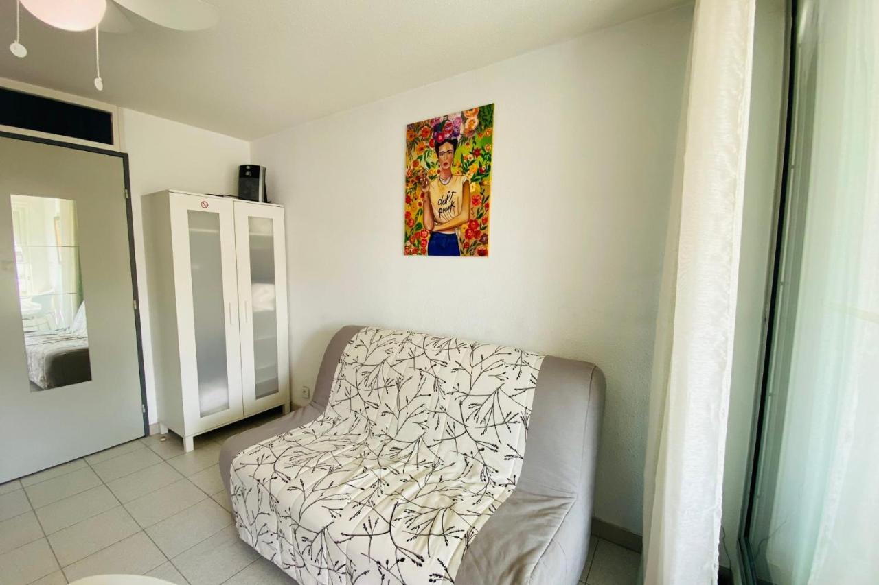 Les Floralies Apartment Льо Гро-дю-Роа Екстериор снимка